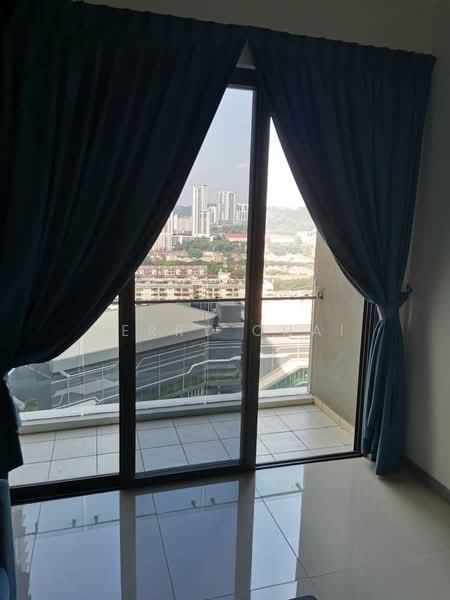 Servis Apartment untuk Disewa di United Point (Residensi Berpadu) - Perry Chai - Balcony - PropertyGuru.com.my
