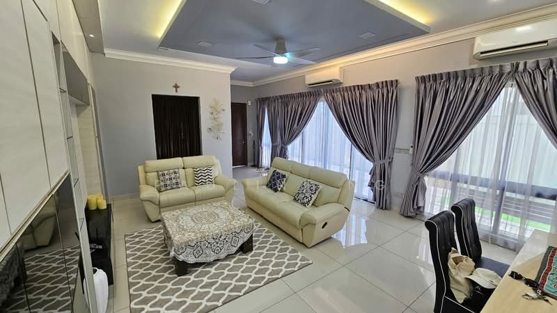 Cluster House for Sale in Horizon Hills (Iskandar Puteri (Nusajaya)) - Pauline Ng - Living Room - PropertyGuru.com.my