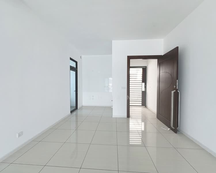 Kondominium untuk Dijual di Queens Residences Q1 @ Queens Waterfront - Josh Ang - Entrance - PropertyGuru.com.my