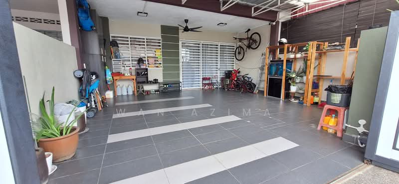 Rumah Teres 1 Tingkat untuk Dijual di Telok Panglima Garang (Selangor) - Wan Azima - Exterior - PropertyGuru.com.my