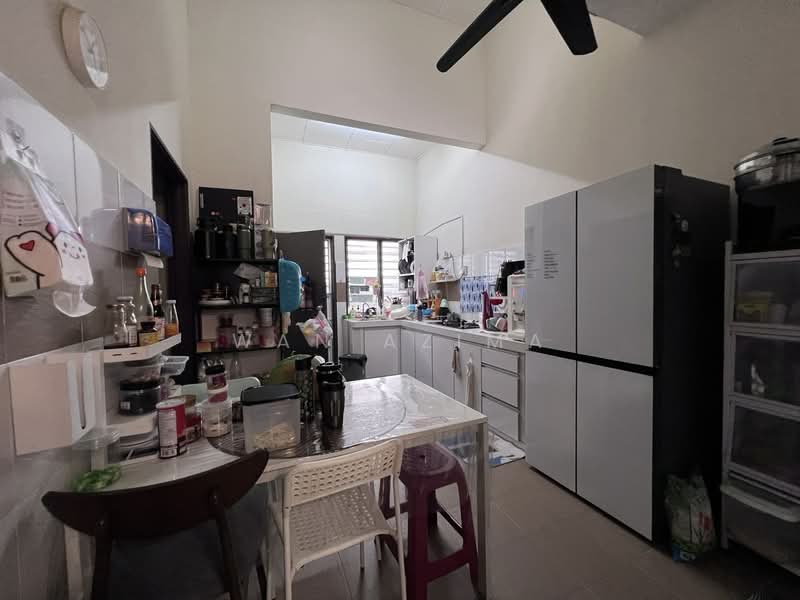 Rumah Teres 1 Tingkat untuk Dijual di Telok Panglima Garang (Selangor) - Wan Azima - Kitchen - PropertyGuru.com.my
