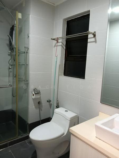 Kondominium untuk Dijual di Sunway Sutera Condominium - Grace Teow - Bathroom - PropertyGuru.com.my