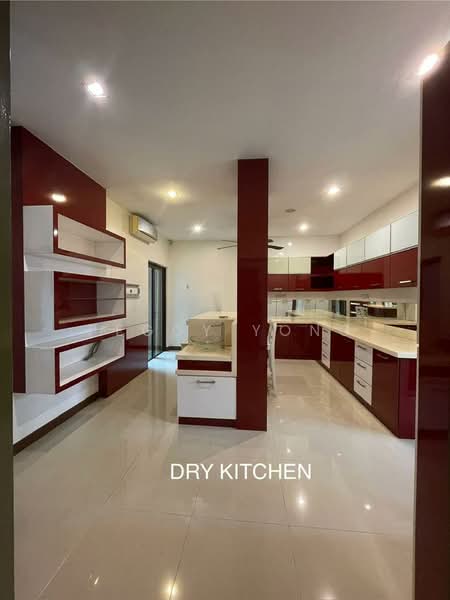 Rumah Banglo untuk Dijual di Bukit Rahman Putra (Sungai Buloh) - Peggy Yong - Kitchen - PropertyGuru.com.my