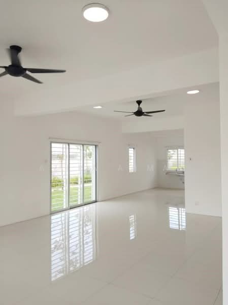 2-storey Terraced House for Sale in Dengkil (Selangor) - Azira Ahmad - Living Room - PropertyGuru.com.my