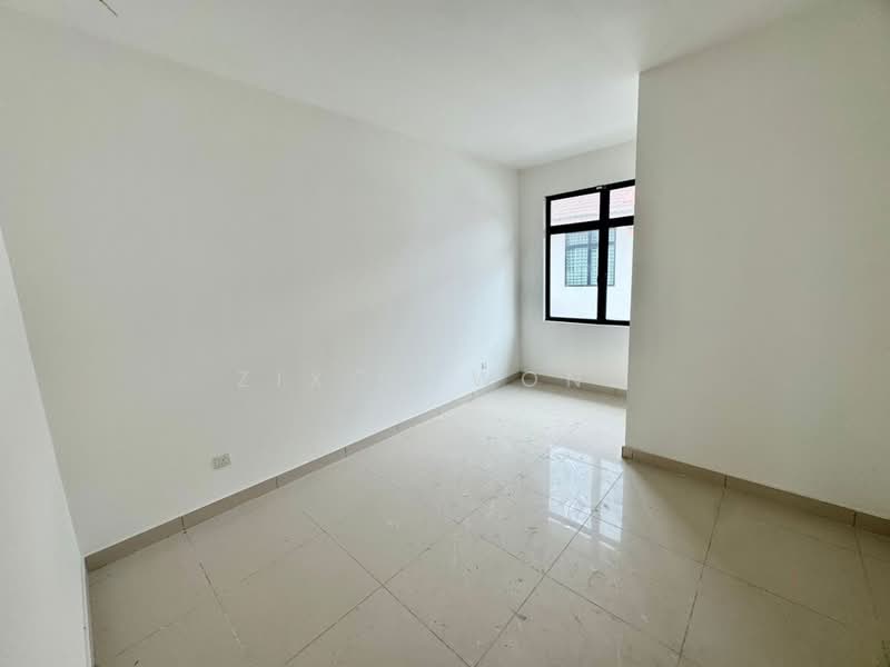 2-storey Terraced House for Sale in Taman Seri Austin (Tebrau) - Zixon Wong - PropertyGuru.com.my