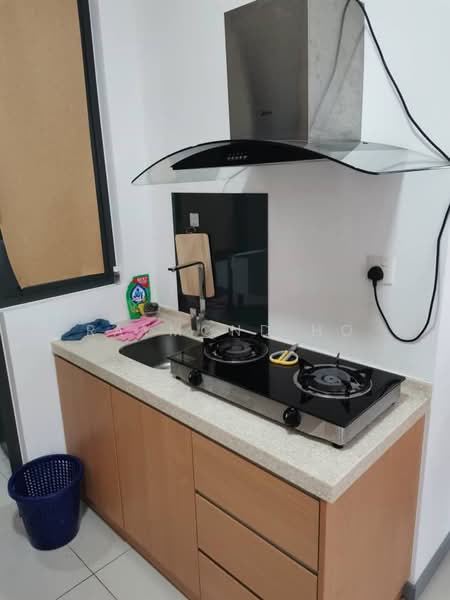 Servis Apartment untuk Disewa di United Point (Residensi Berpadu) - Raymond Ho - Kitchen - PropertyGuru.com.my