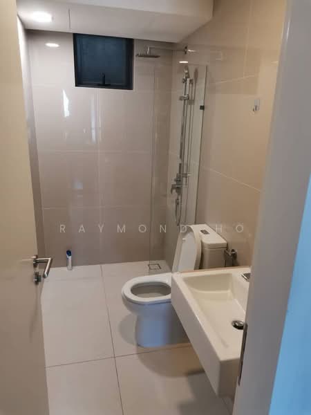Servis Apartment untuk Disewa di United Point (Residensi Berpadu) - Raymond Ho - Bathroom - PropertyGuru.com.my