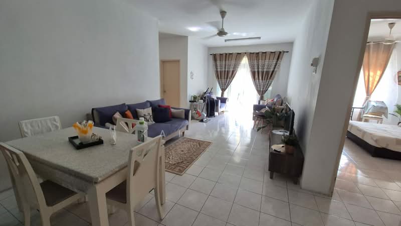 Kondominium untuk Dijual di Platinum Hill PV 3 - Kai Yin - Living Room - PropertyGuru.com.my