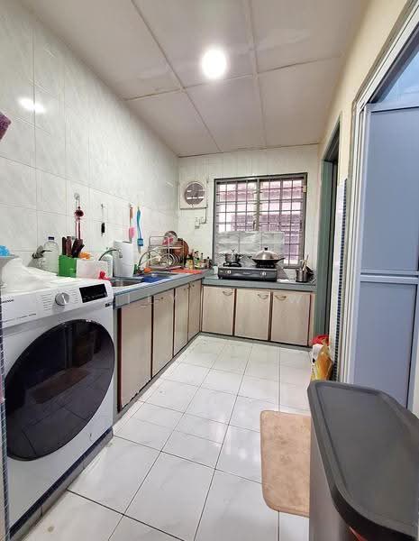 2-storey Terraced House for Sale in SS 23, Taman Sea (Petaling Jaya) - Lily Siow - Kitchen - PropertyGuru.com.my