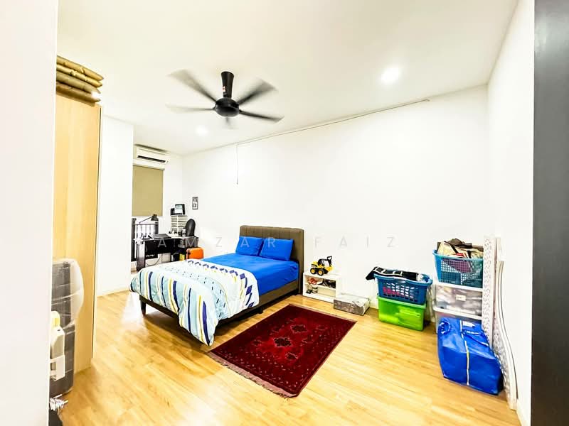 2-storey Terraced House for Sale in Bukit Jelutong (Shah Alam) - Amzar Faiz - PropertyGuru.com.my