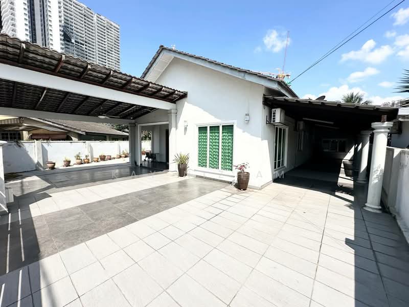 Bungalow for Rent in Keramat (Kuala Lumpur) - Kay Nizham - Exterior - PropertyGuru.com.my