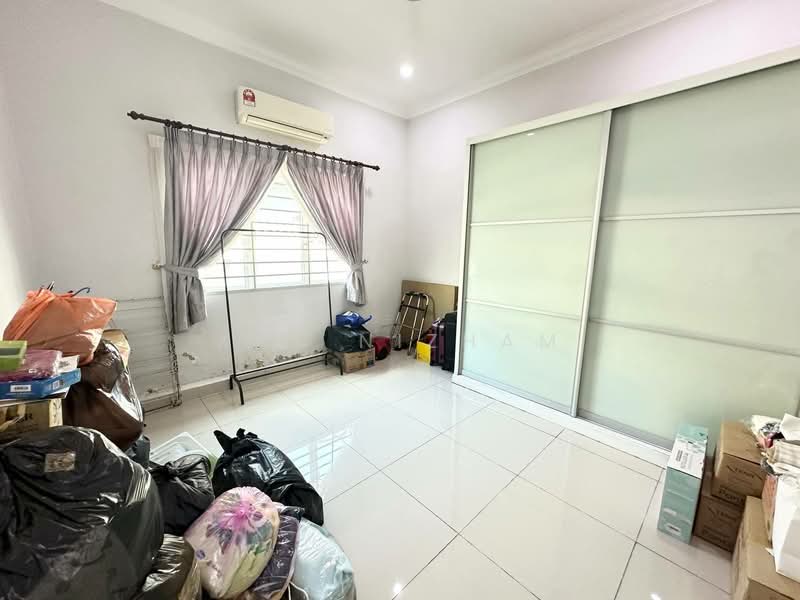 Bungalow for Rent in Keramat (Kuala Lumpur) - Kay Nizham - Bedroom - PropertyGuru.com.my
