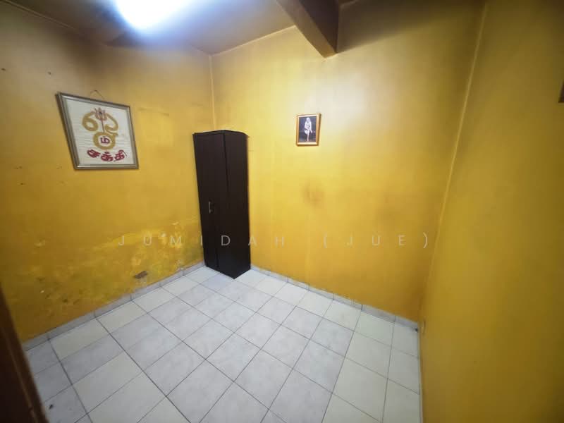 2-storey Terraced House for Rent in Bandar Bukit Mahkota (Bangi) - JUMIDAH (JUE) - Interior - PropertyGuru.com.my