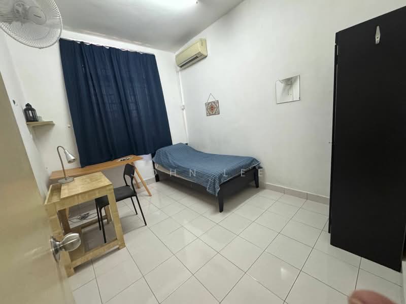 Apartment for Rent at Mutiara Perdana (Mutiara Court) - John Lee - Bedroom - PropertyGuru.com.my
