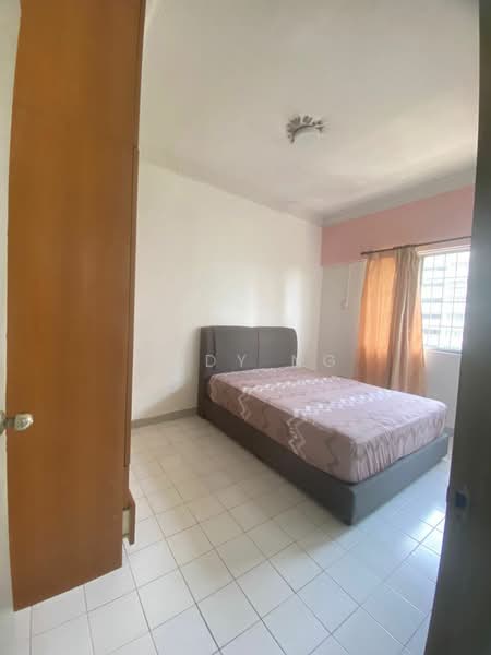 Kondominium untuk Dijual di Seri Cendekia - Addy Ng - Bedroom - PropertyGuru.com.my