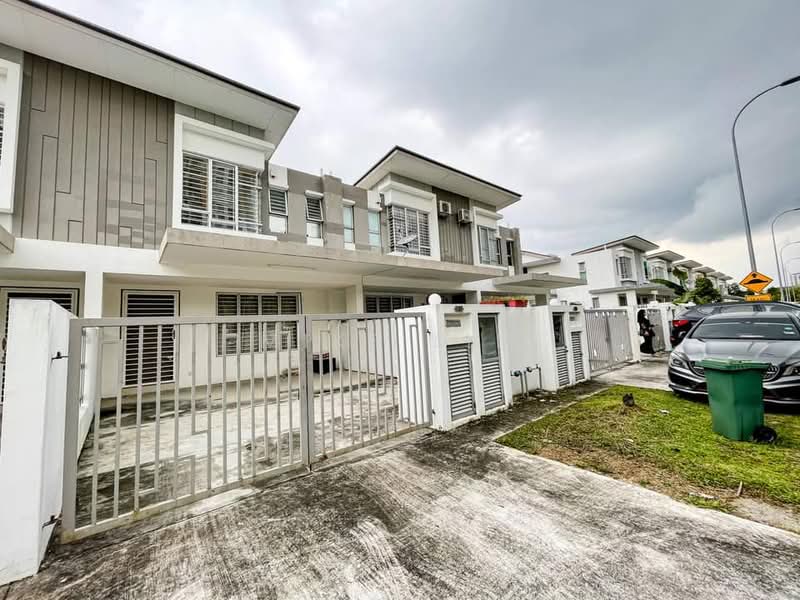 Rumah Teres 2 Tingkat untuk Dijual di Setia Ecohill (Semenyih) - Mike Lim - Exterior - PropertyGuru.com.my