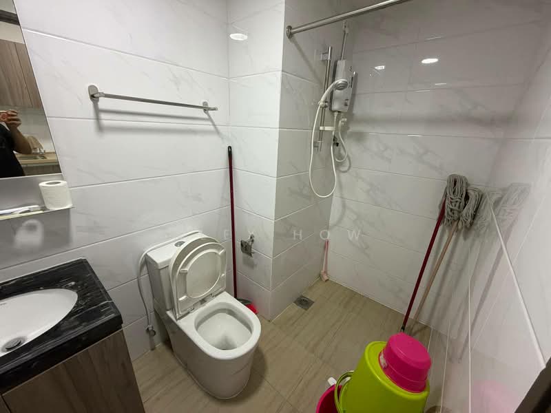 Service Residence for Rent at Country Garden Central Park - Alex How - Bathroom - PropertyGuru.com.my