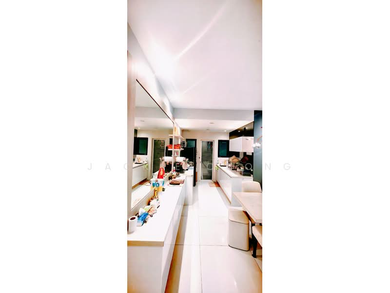 Servis Apartment untuk Dijual di Service Residence @ Landmark Residence 1 - Jackie Chong - Kitchen - PropertyGuru.com.my