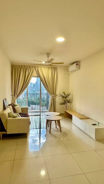 Kondominium untuk Disewa di Residensi Dutamas Dahlia - Afiqah Baharuddin - Living Room - PropertyGuru.com.my