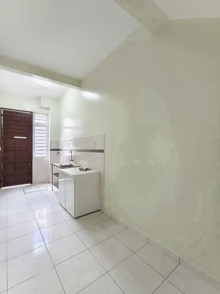2-storey Terraced House for Sale in Taman Setia Indah (Tebrau) - Vivi Ong - Kitchen - PropertyGuru.com.my