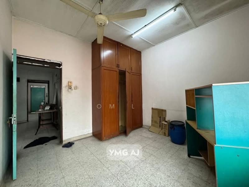 Rumah Teres 2 Tingkat untuk Dijual di Taman Gembira (Klang) - Tom Lee - PropertyGuru.com.my