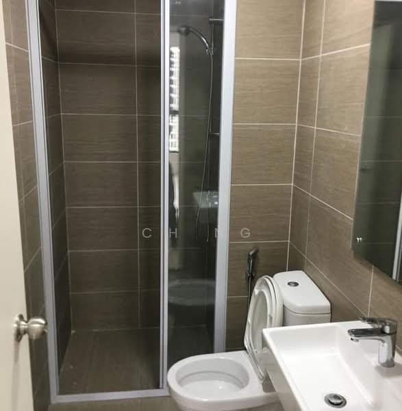 Service Residence for Sale at Lexa Residence @ The Quartz WM - CH Ng - Bathroom - PropertyGuru.com.my