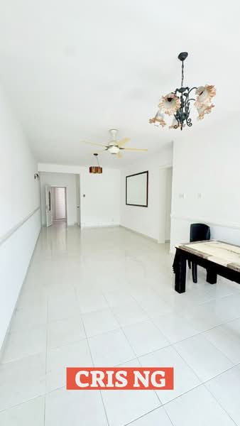 Kondominium untuk Dijual di Regency Heights Condo - Cris Ng - Living Room - PropertyGuru.com.my