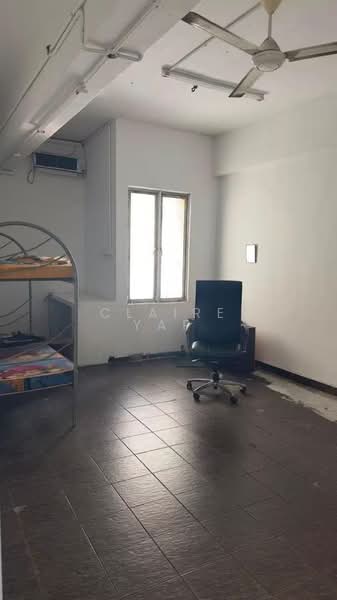 Shop / Office for Rent in Taman Sutera Utama (Skudai) - Claire Yap - Bedroom - PropertyGuru.com.my