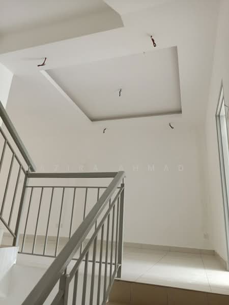 Rumah Teres 2.5 Tingkat untuk Dijual di Sungai Merab (Dengkil) - Azira Ahmad - Interior - PropertyGuru.com.my