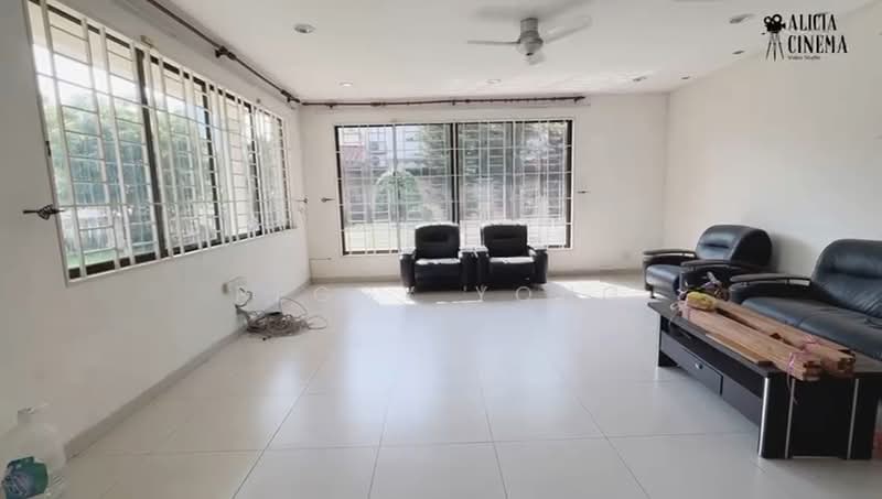 Bungalow House for Sale in Bukit Rahman Putra (Sungai Buloh) - Peggy Yong - Living Room - PropertyGuru.com.my