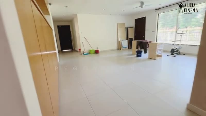 Bungalow House for Sale in Bukit Rahman Putra (Sungai Buloh) - Peggy Yong - Living Room - PropertyGuru.com.my