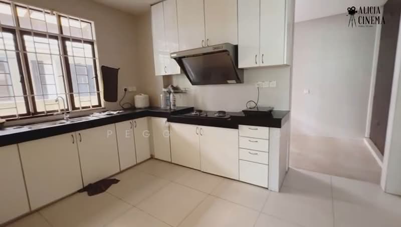 Bungalow House for Sale in Bukit Rahman Putra (Sungai Buloh) - Peggy Yong - Kitchen - PropertyGuru.com.my
