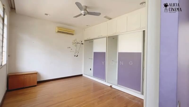 Bungalow House for Sale in Bukit Rahman Putra (Sungai Buloh) - Peggy Yong - Bedroom - PropertyGuru.com.my