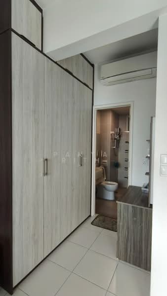Kondominium untuk Disewa di i-Santorini - Panya Rith - Bathroom - PropertyGuru.com.my