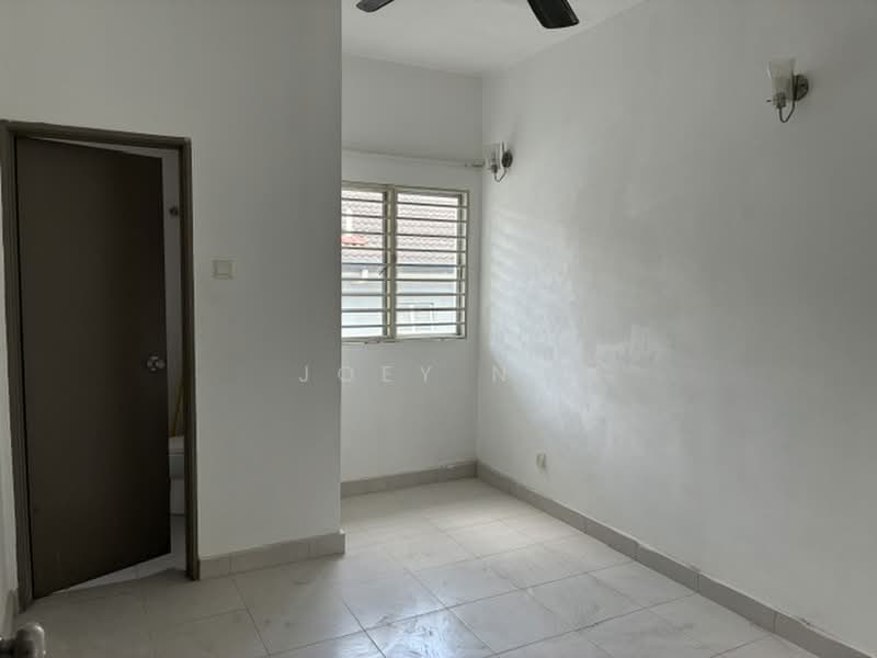 Terraced House for Sale in Shah Alam (Selangor) - Joey Ng - Spacious Room Size - PropertyGuru.com.my