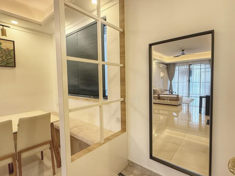 Servis Apartment untuk Disewa di R&F Princess Cove Phase 1 - Benjamin Oh - Living Room - PropertyGuru.com.my