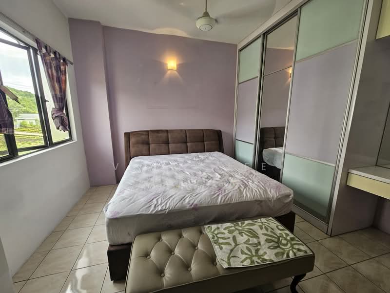 Pangsapuri untuk Dijual di Bougainvilla - Vivien Lee - Bedroom - PropertyGuru.com.my