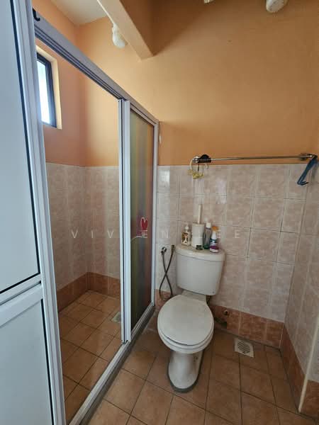 Pangsapuri untuk Dijual di Bougainvilla - Vivien Lee - Bathroom - PropertyGuru.com.my