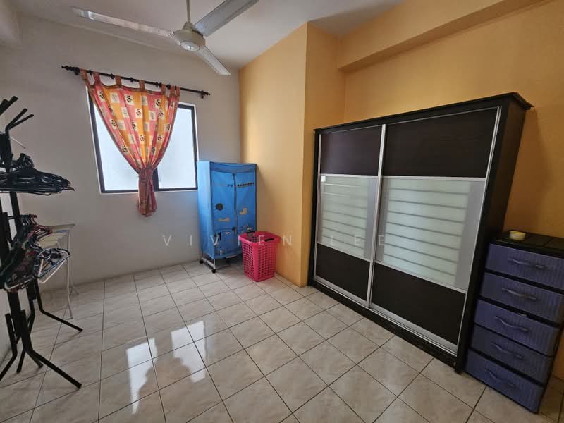 Pangsapuri untuk Dijual di Bougainvilla - Vivien Lee - Bedroom - PropertyGuru.com.my