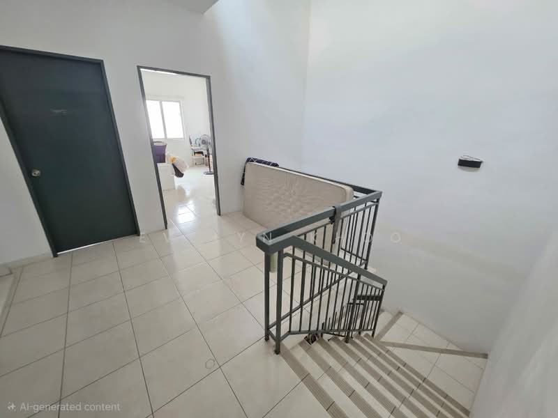 2-storey Terraced House for Sale in Taman Scientex Rawang (Rawang) - Evelyn Khoo - Hallway - PropertyGuru.com.my