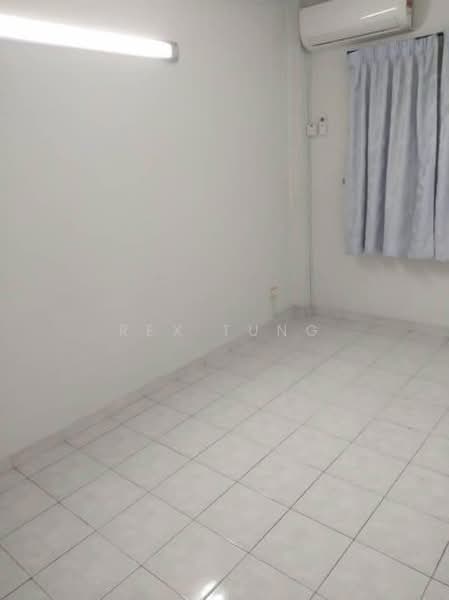 Apartment for Rent at The Ocean View (Bandar Sri Pinang) - Rex Tung - Interior - PropertyGuru.com.my