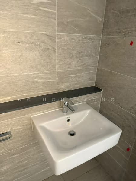 Sofo untuk Disewa di Kota Damansara (Selangor) - Ng Hon Keong - Bathroom - PropertyGuru.com.my