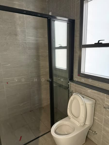 Sofo untuk Disewa di Kota Damansara (Selangor) - Ng Hon Keong - Bathroom - PropertyGuru.com.my