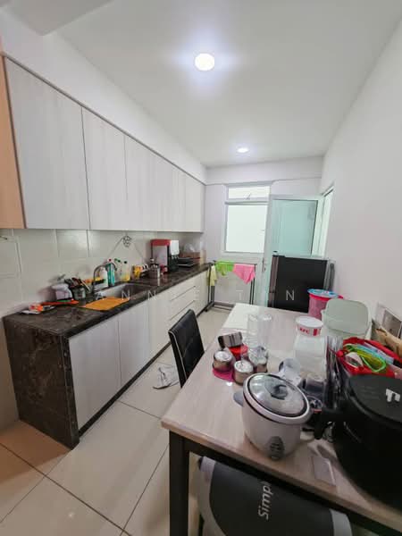 Condominium for Rent at i-Santorini - Annie Tan - Kitchen - PropertyGuru.com.my