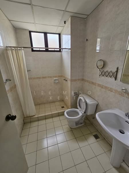 Condominium for Rent at Sri Pangkor Condominium - Lee Meng Keat - PropertyGuru.com.my
