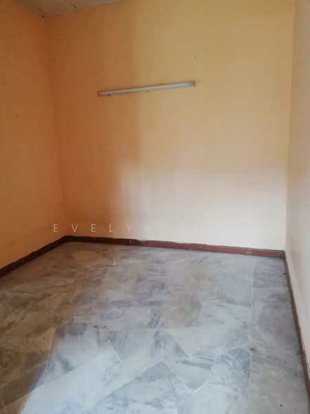 1-storey Terraced House for Sale in Rawang (Selangor) - Evelyn Khoo - Room - PropertyGuru.com.my