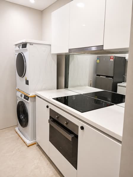 Service Residence for Rent at Vortex KLCC - Louis . - Kitchen - PropertyGuru.com.my