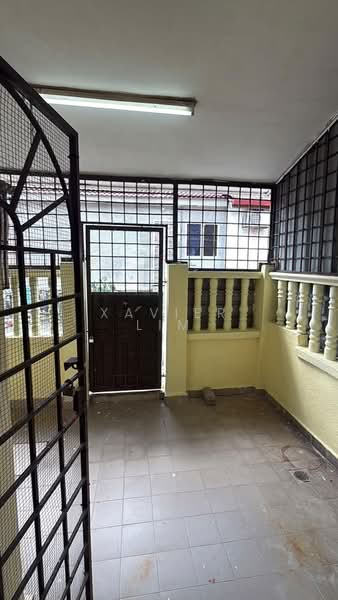 Rumah Teres 1 Tingkat untuk Dijual di Taman Desa Jasmin (Nilai) - Xavier Lim - Entrance - PropertyGuru.com.my