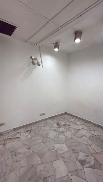 Rumah Teres 1 Tingkat untuk Dijual di Taman Desa Jasmin (Nilai) - Xavier Lim - Interior - PropertyGuru.com.my