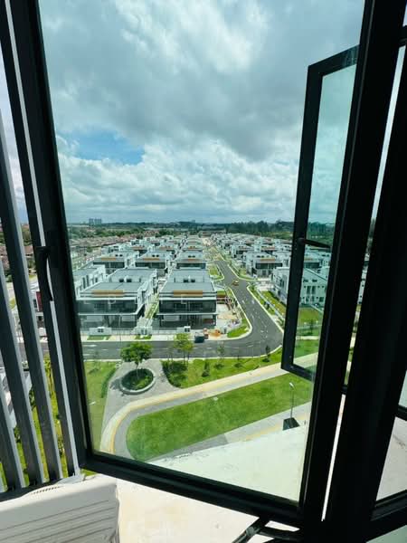 Servis Apartment untuk Dijual di ARC @ Austin Hills - Eddie Chan - View - PropertyGuru.com.my